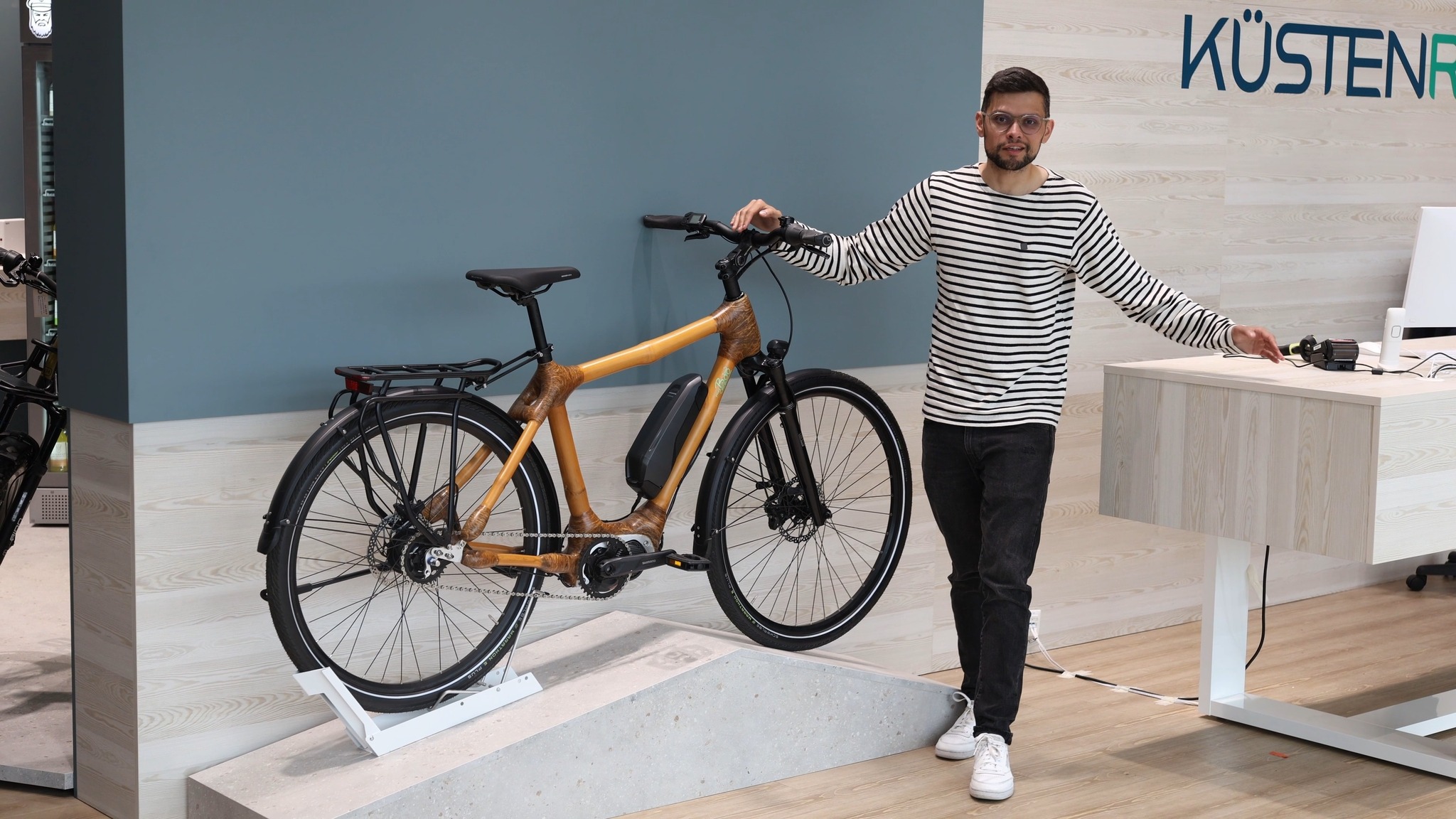 fahrradsattel touren Selle Royal Touren-City-Sattel | | Vollschaumpolsterung mit Gelfüllung und Elastomerdämpfung | Lederstruktur 400lbs capacity Farbe:1213 Tauwürmer richtig hältern |