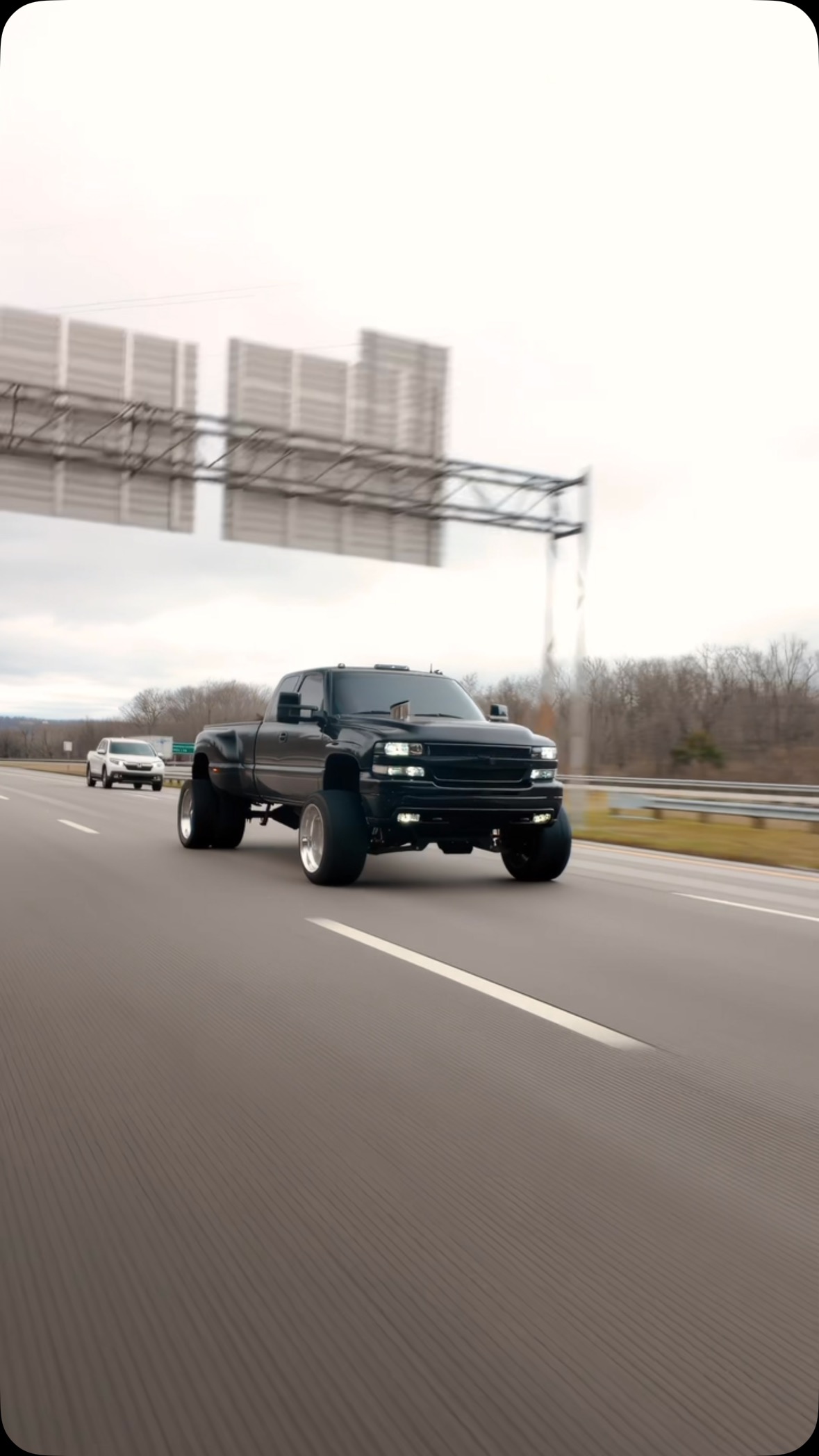 Owner: @dually_depew_6.6 🎥: @rjxspeed #dually #duramax #diesel # ...