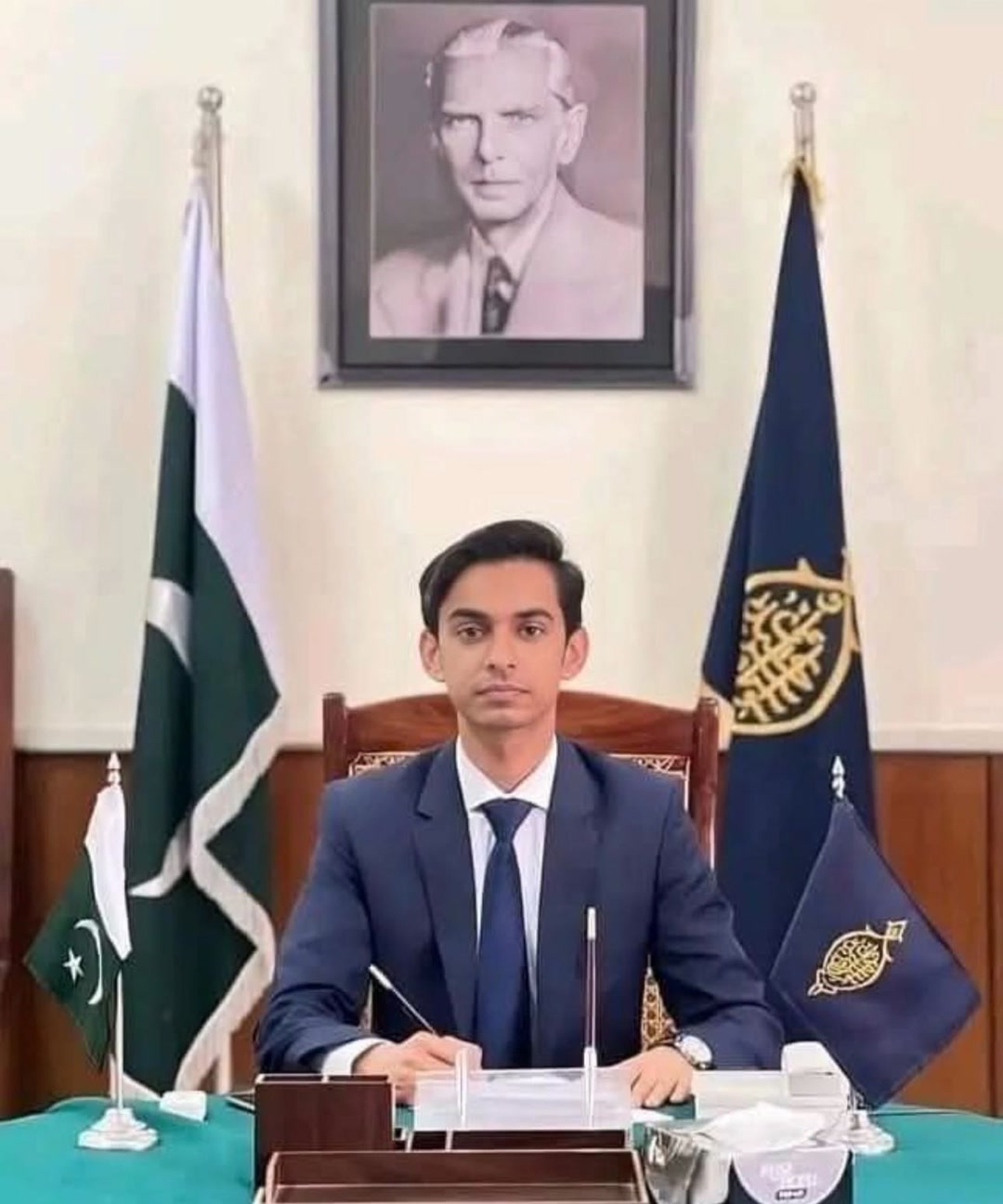 Proud Moment for Pakistan! 🇵🇰 23-year-old Rao Talha Javed from Dunyapur ...