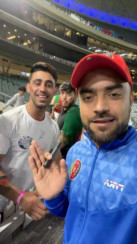 Fan moment with Rashid Khan 🎥 ⭐️😅😍 | Rashid Khan Fans | Facebook