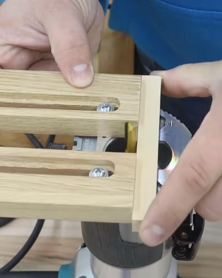 A basic routing method for Japanese woodworking. #woodworking # ...