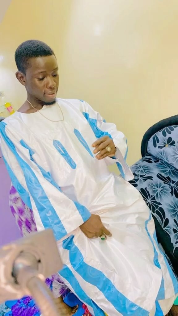 But +pass D🤍🖤 🏻 | Vito Element SeriGne Saliou | Facebook