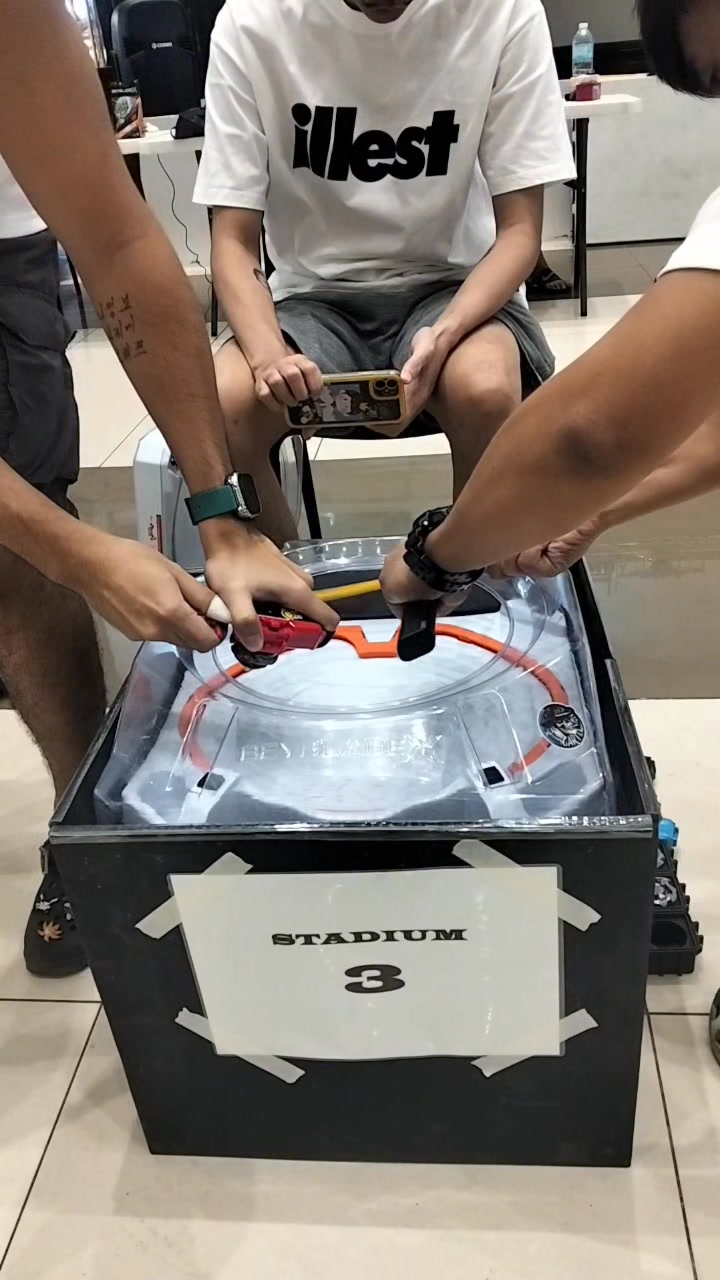 🎥🔥 Beyblade Vlog Comeback Alert! 🔥🎥 Mga ka-Beyblade! 🌀 Alam kong medyo ...