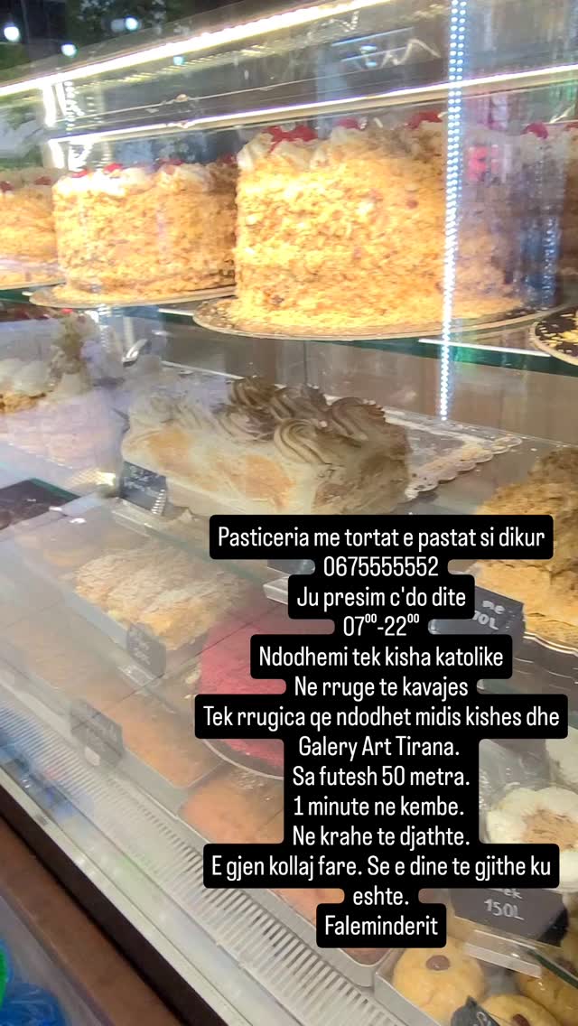 Torta tabosh i Berati Torta me peta Torta cipriani Pasta me marenge ...