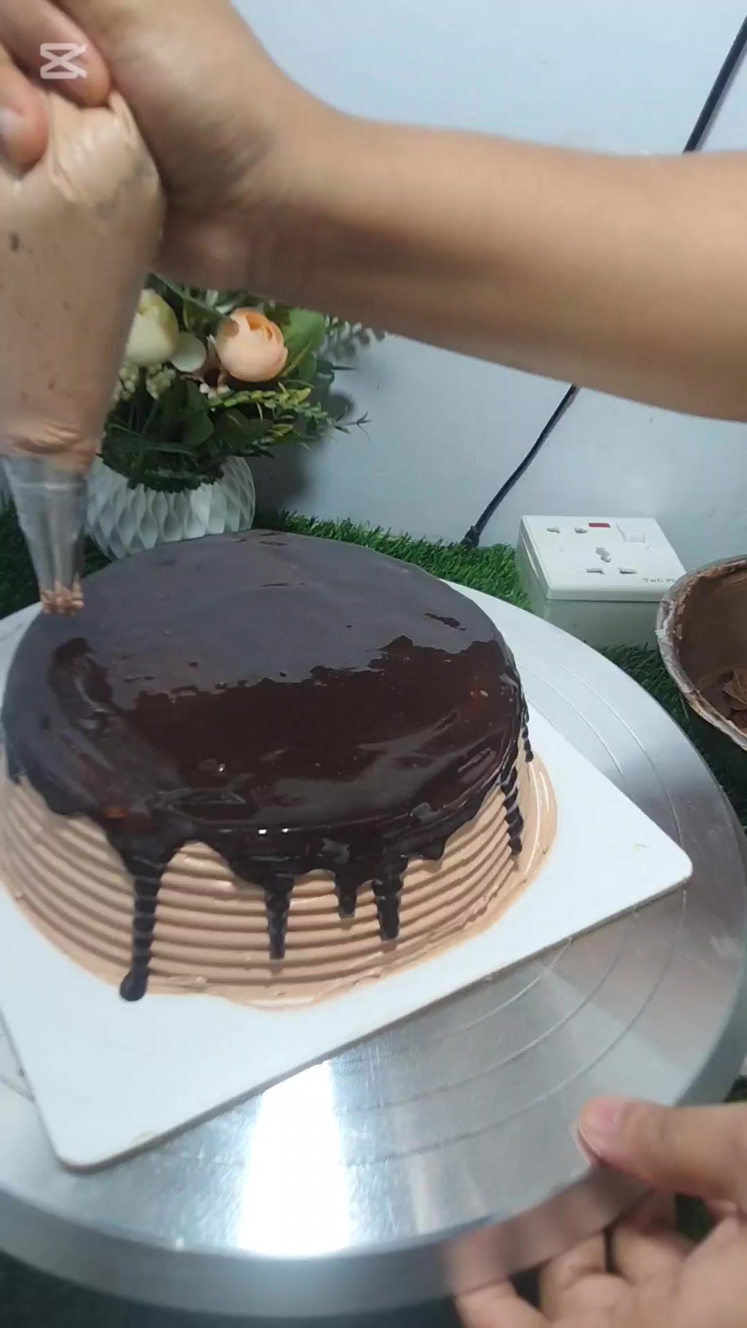 Half paund #chocolate cake #fbreelsfypシ゚viralfbreelsfypシ゚viral | Laboni ...