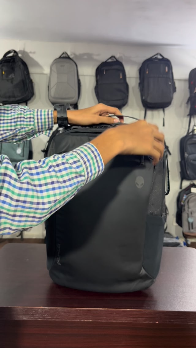 backpack leather men Luxury Italian Backpack, Green Lululemon Take It On NEWYEARPERFORMANCE Softest Split Suede Leather Color:Olive Cordura