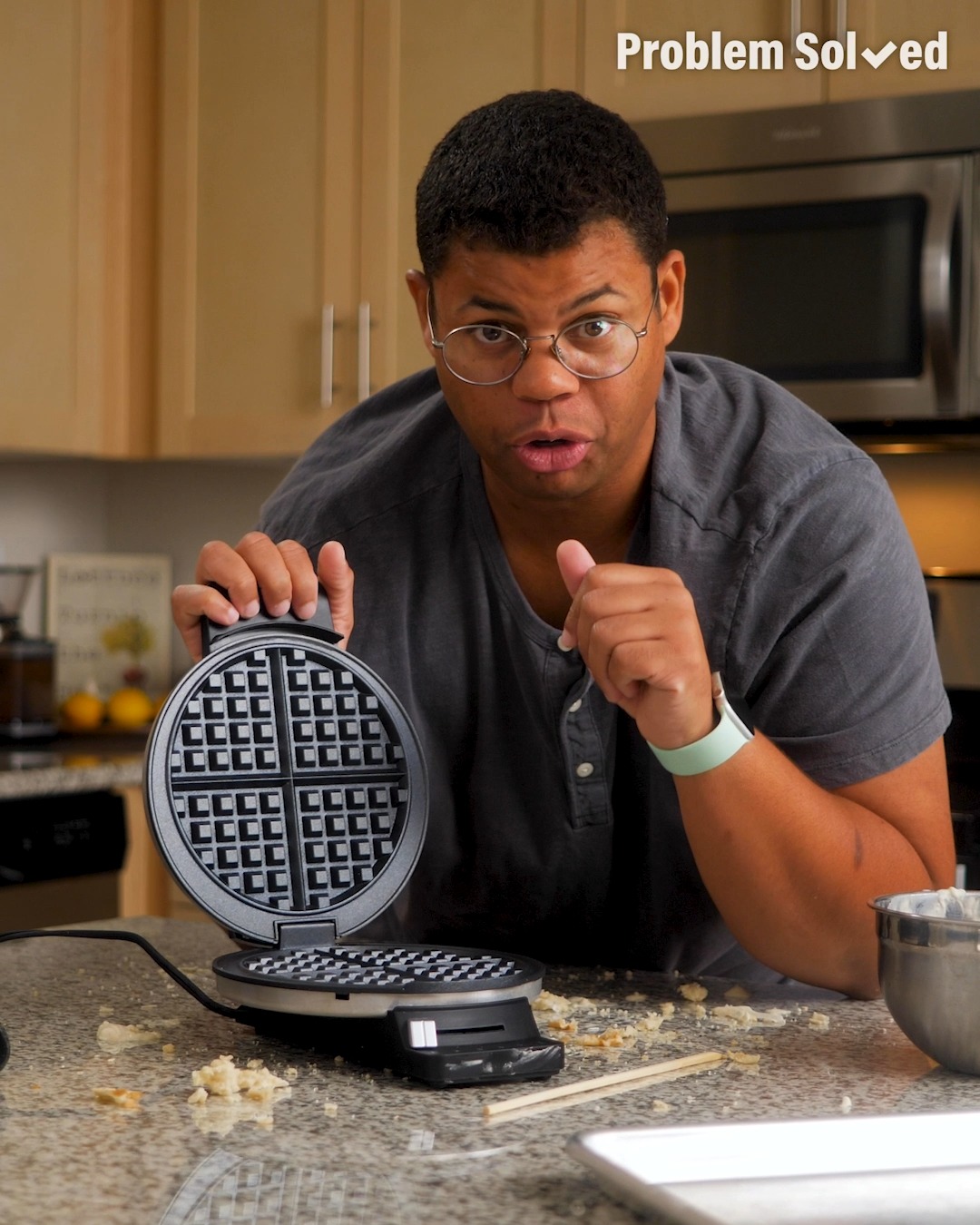 How to Clean Cuisinart Waffle Maker: Expert Tips