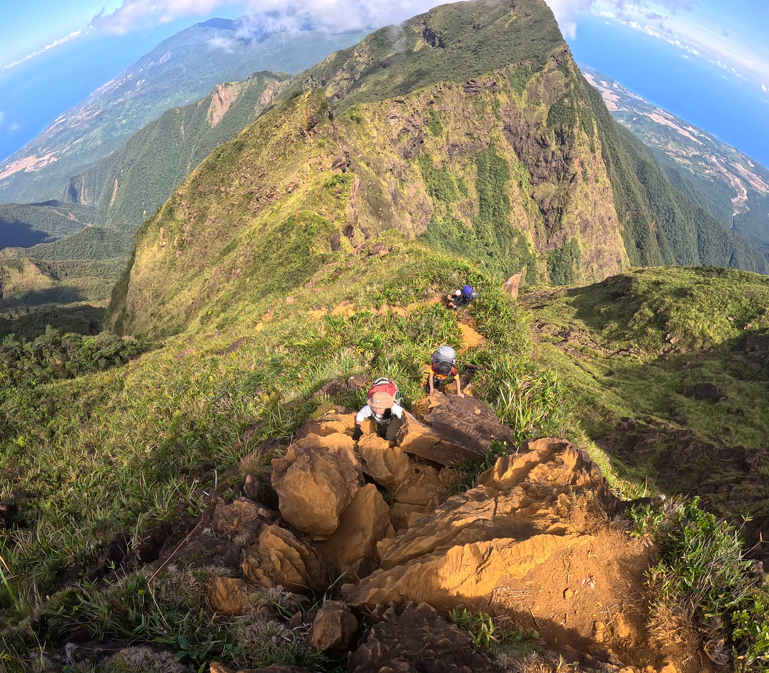 Traversing Mt. Guiting-Guiting This is the last part of the knife's ...