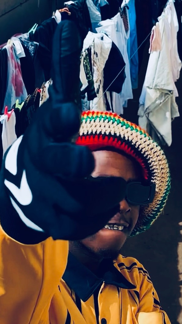 Kayflow Zwe