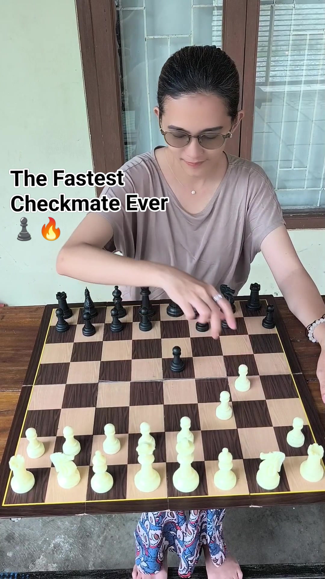 This afternoon, Mamah Hyang reveals the fastest checkmate in chess ...