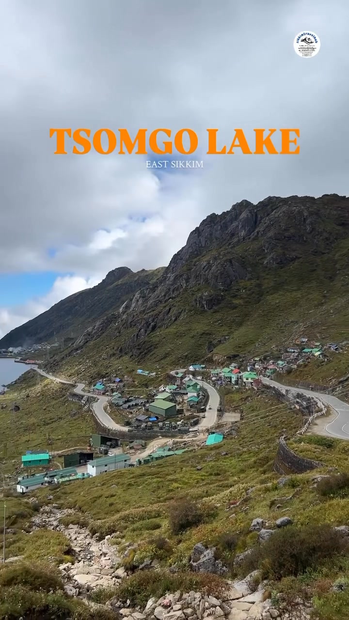 Beautiful Changu or Tsomgo lake at 12,400ft, East Sikkim— A glacial ...