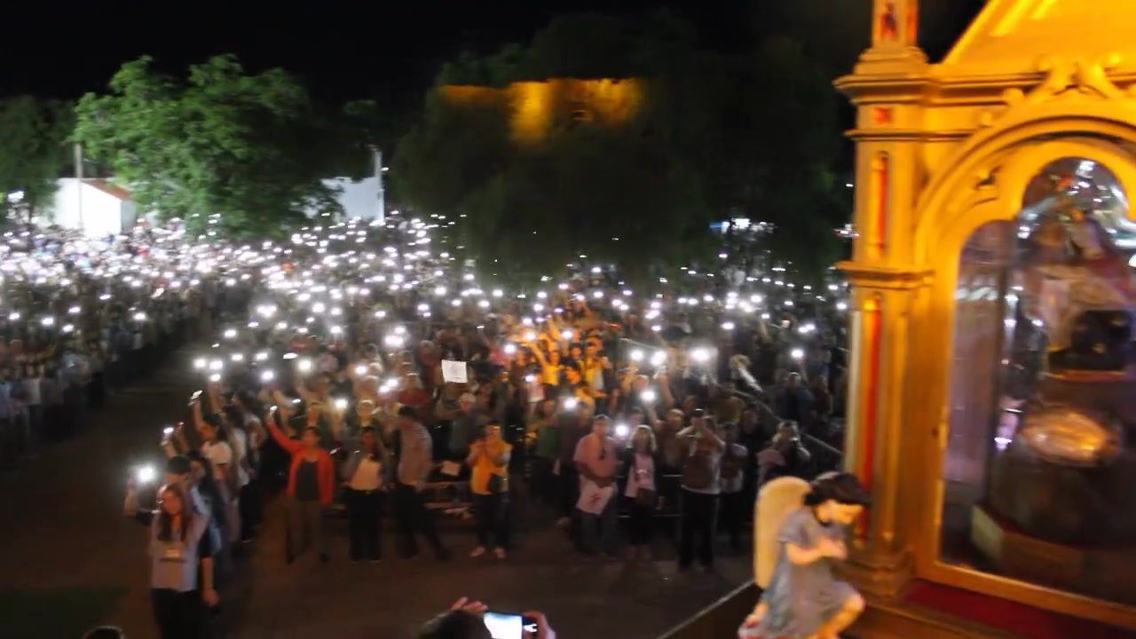 Momento Sublime!!! En el Santuario de la Virgen de Sumampa de Santiago ...