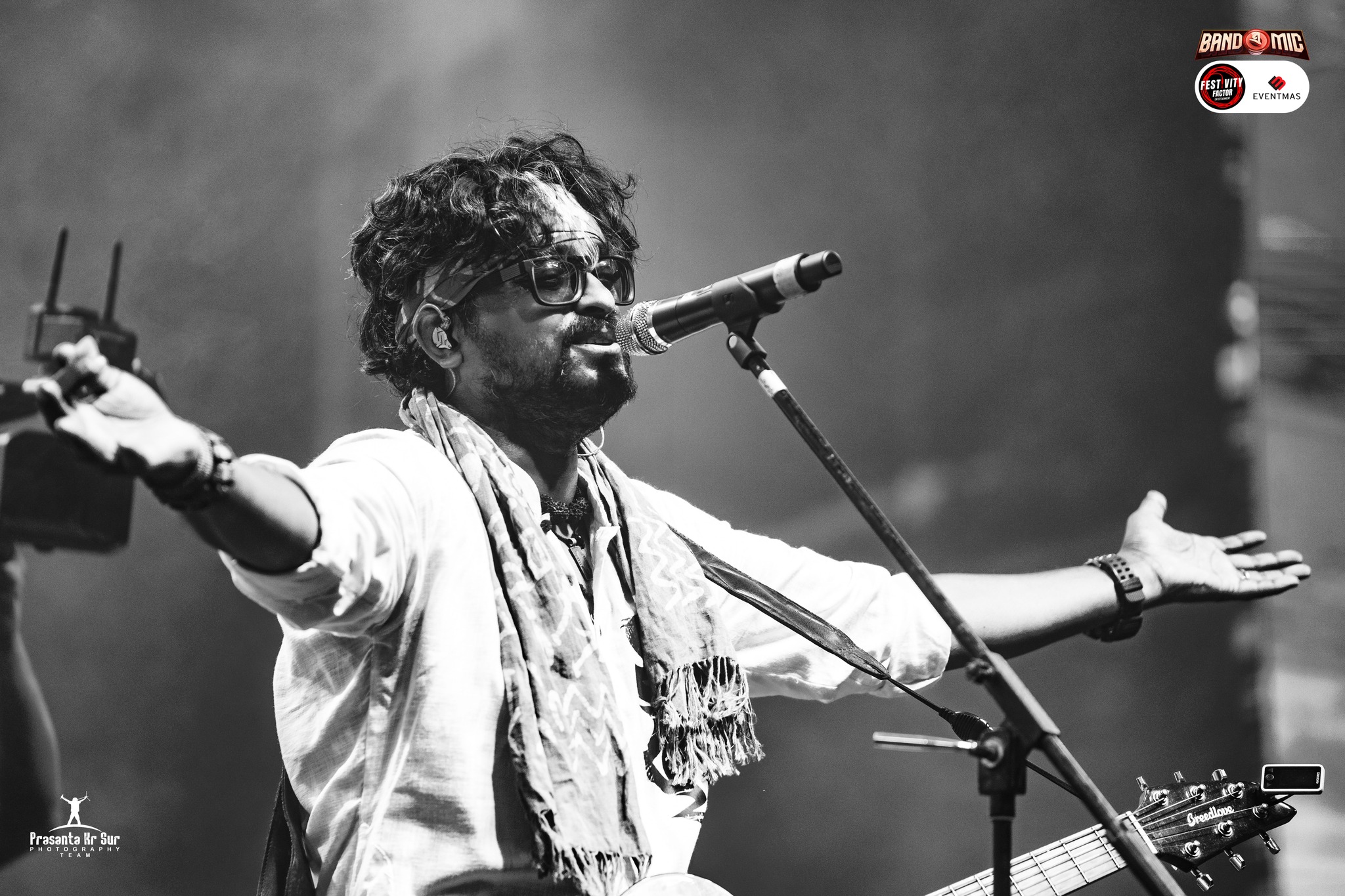 Dustu Live
