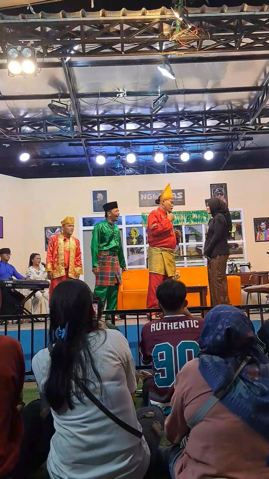 malin kundang Bagian 6 | Anton Abox Kurniawan | Facebook
