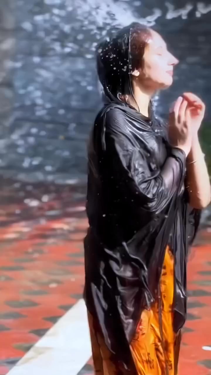 Samina Jan on Reels | Facebook
