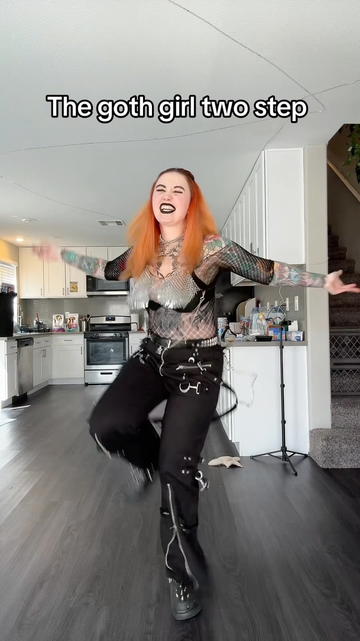 #goth #altgirl #gothgirl #two #step | Laina Grimes | Facebook