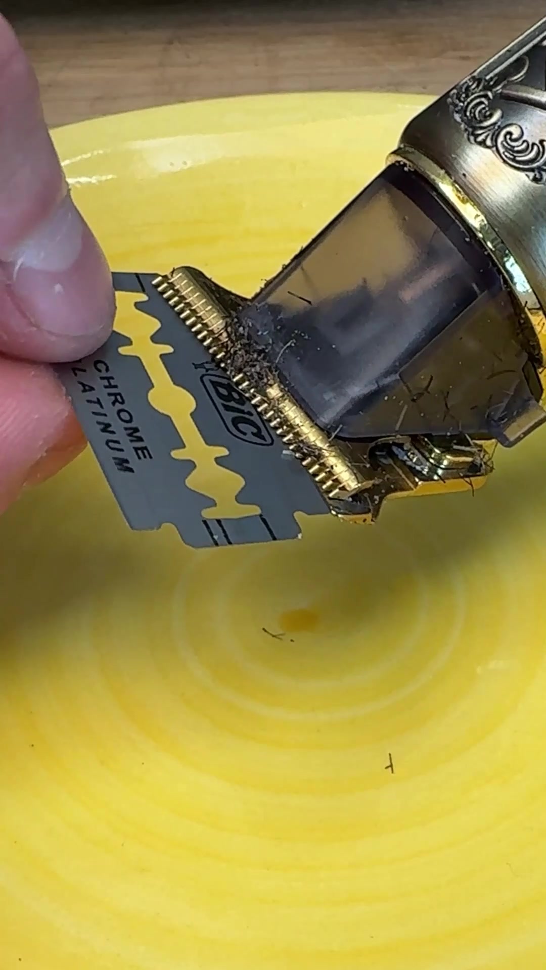 Razor Blade Cleaning | Productive Panda | Facebook