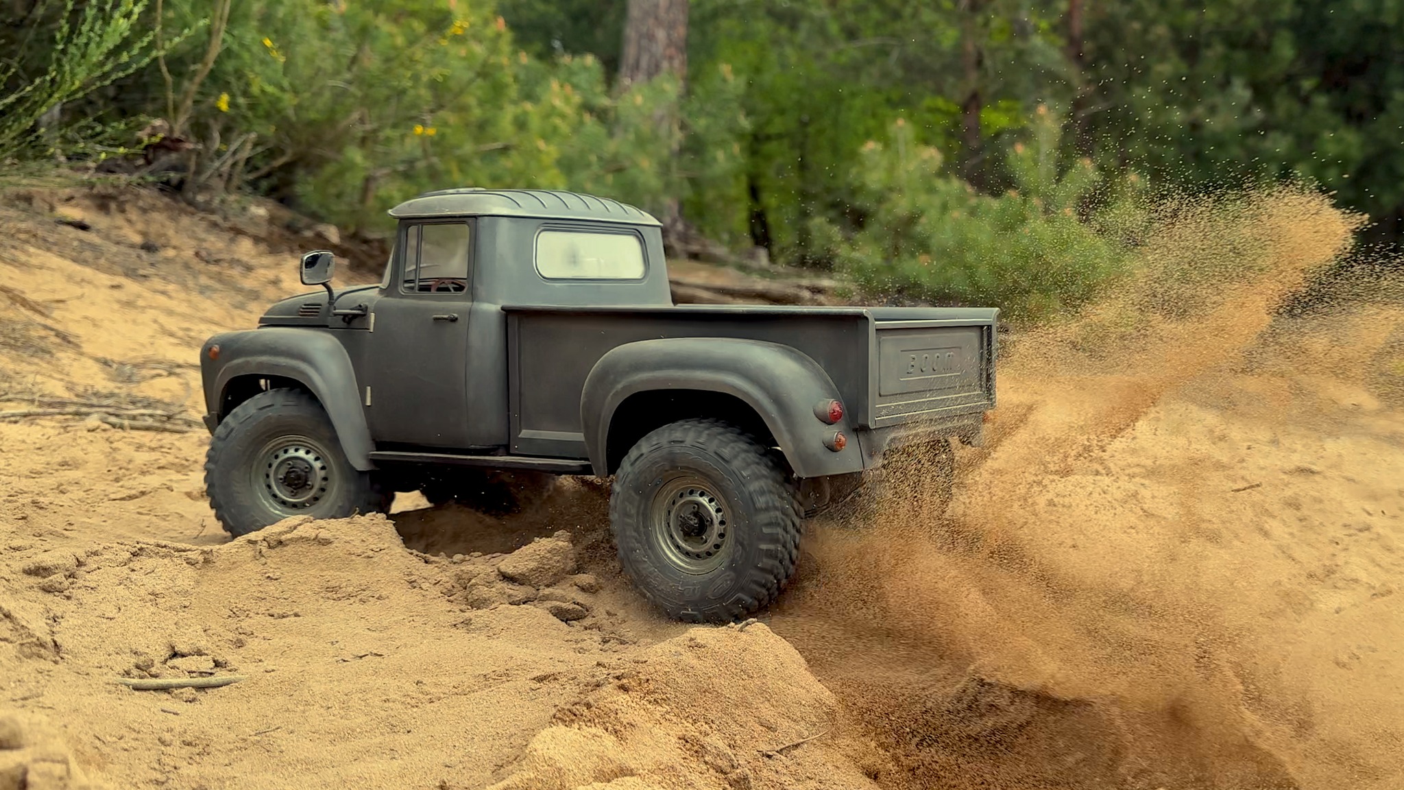 I DIDN'T EXPECT THIS Boom Racing BRX01 AWB I took the New BRX01 AWB ZIL ...