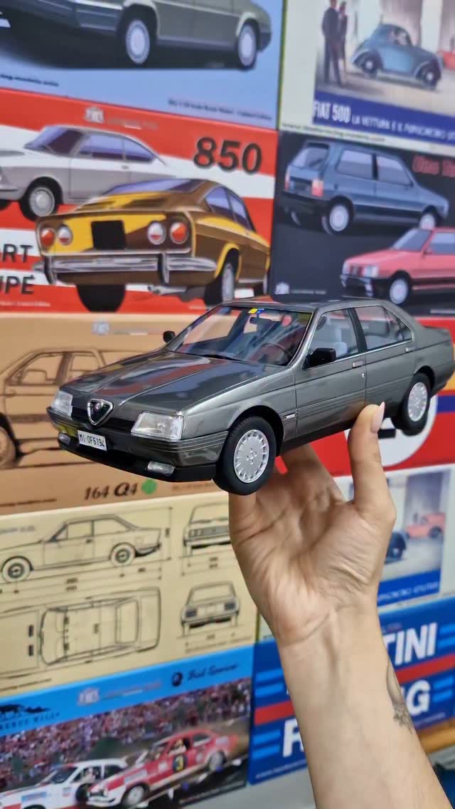 1/18 TRIPLE9 - ALFA ROMEO 164 Q4 1994 - SPECIAL PRICE €49.95