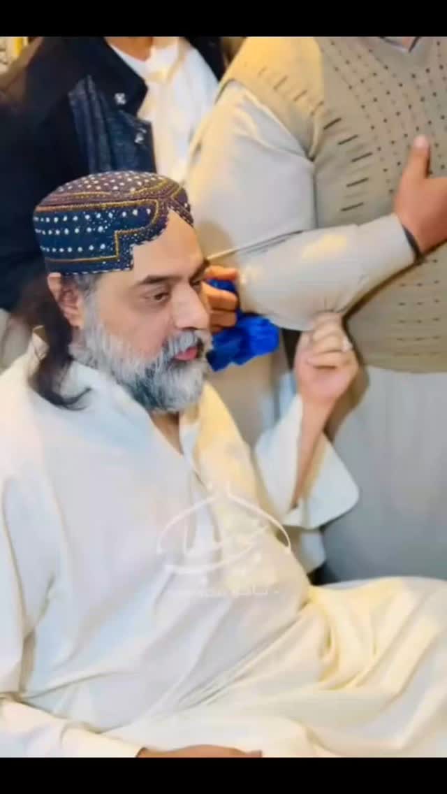 حضرت سخی محمد نجیب سُلطان بَاھو مدّظلہُ العالیُ 🙏🏻👑 ️ گدی نشین دربارِ ...