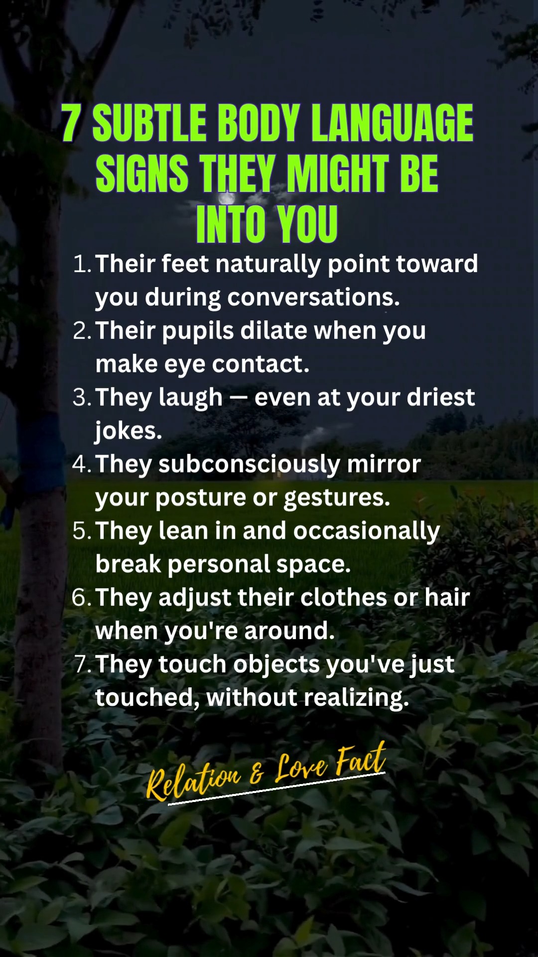 7 SUBTLE BODY LANGUAGE SIGNS THEY MIGHT BE INTO YOU | Relation & Love ...