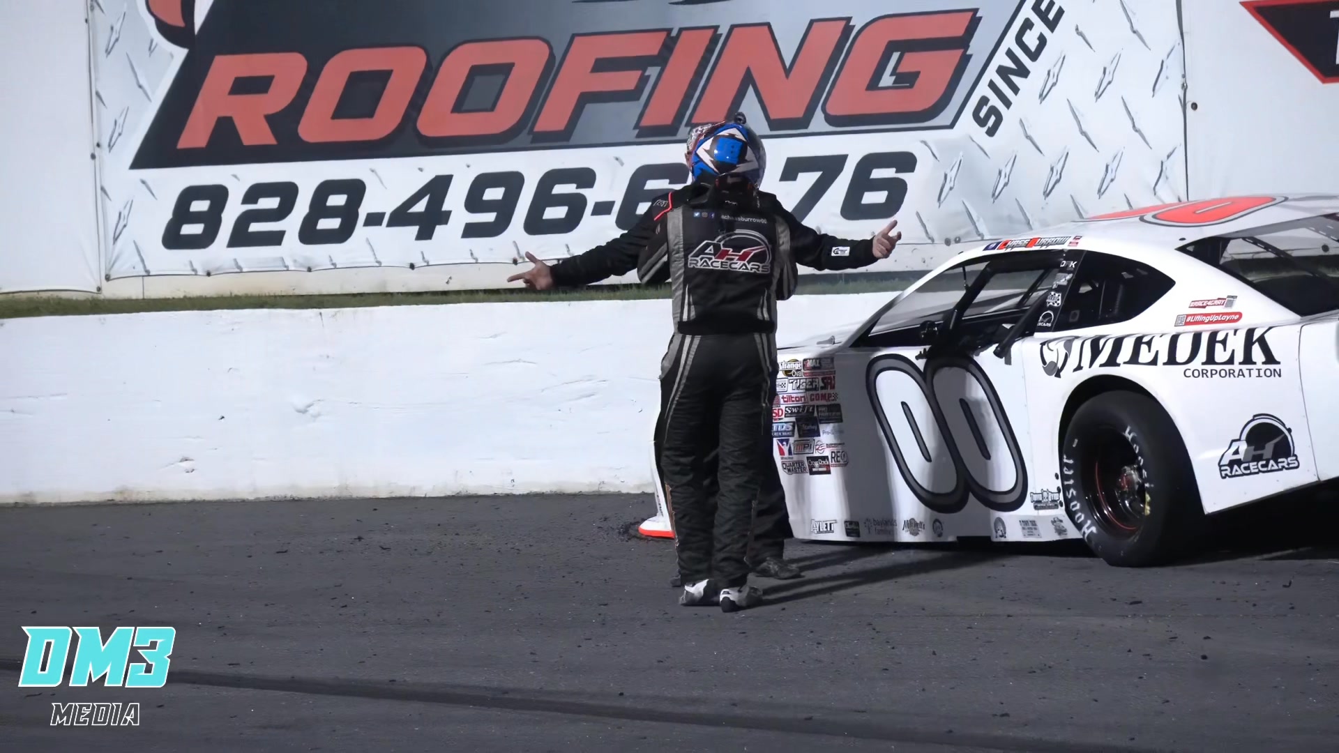 💥A very unhappy Ronnie Bassett Jr confronts Chase Burrow Motorsports ...