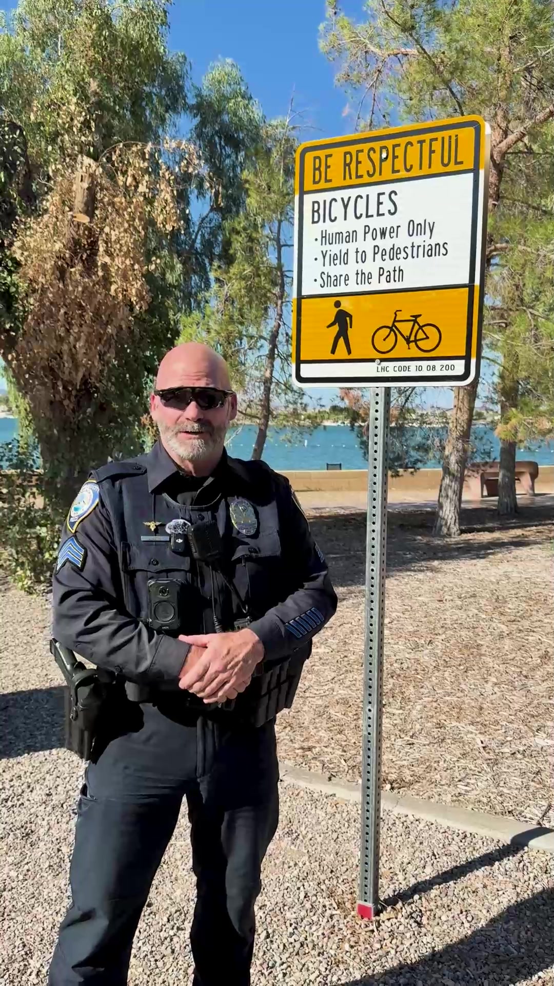 🚴‍♂️ 𝗧𝗿𝗮𝗳𝗳𝗶𝗰 𝗧𝗶𝗽 𝗧𝘂𝗲𝘀𝗱𝗮𝘆🚦 An important reminder about e-bike and ...