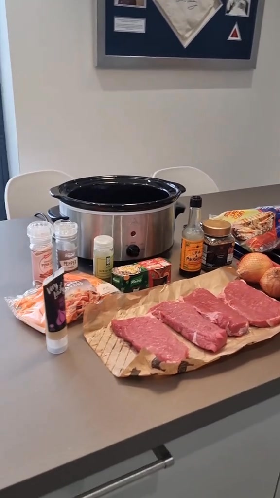 slow cooker braising steak #slowcooker #Recipe #braisingsteak # ...