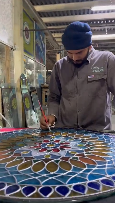 line-glass-factory-muscat