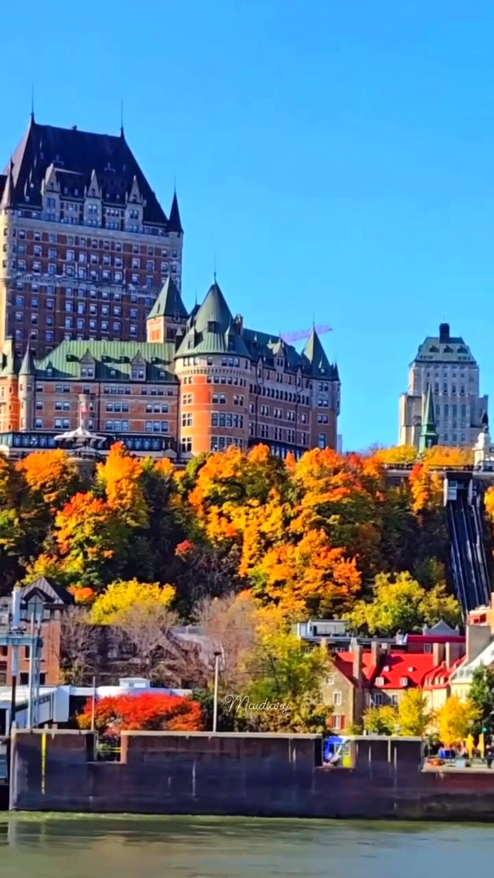 L'automne est bien installé à Quebec et le weekend s'annonce magnifique ...