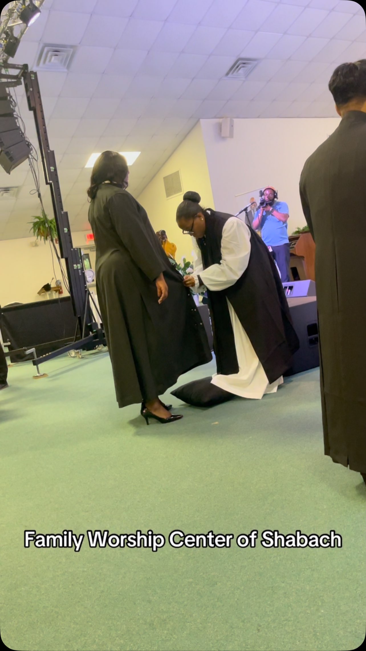 The Vesting of Our Newly Appointed Lead Pastor of Family Worship Center ...