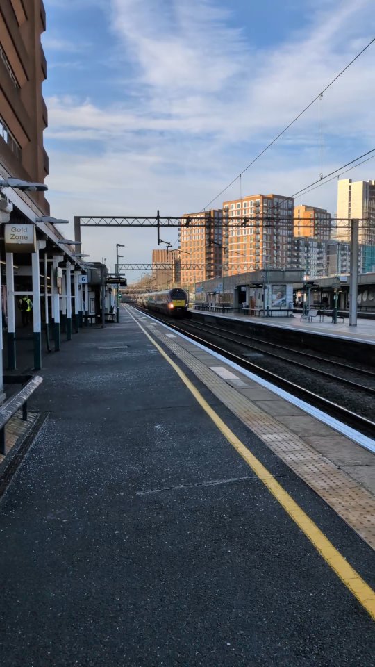 Lumo have started testing/driver training 222s on the WCML in ...