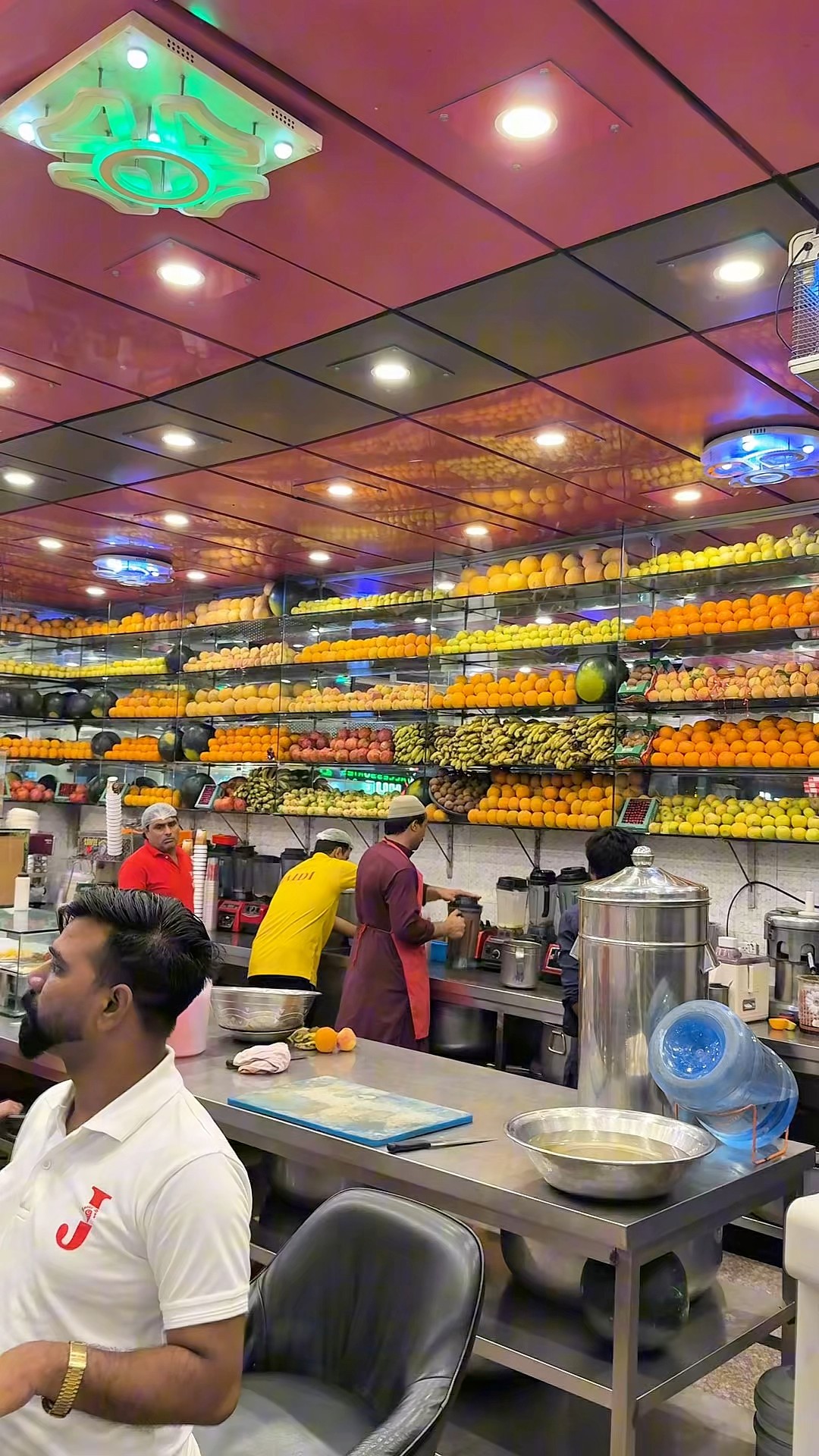 Best milk shake jaidi pan shop Dha | Waqas Saleem | Facebook