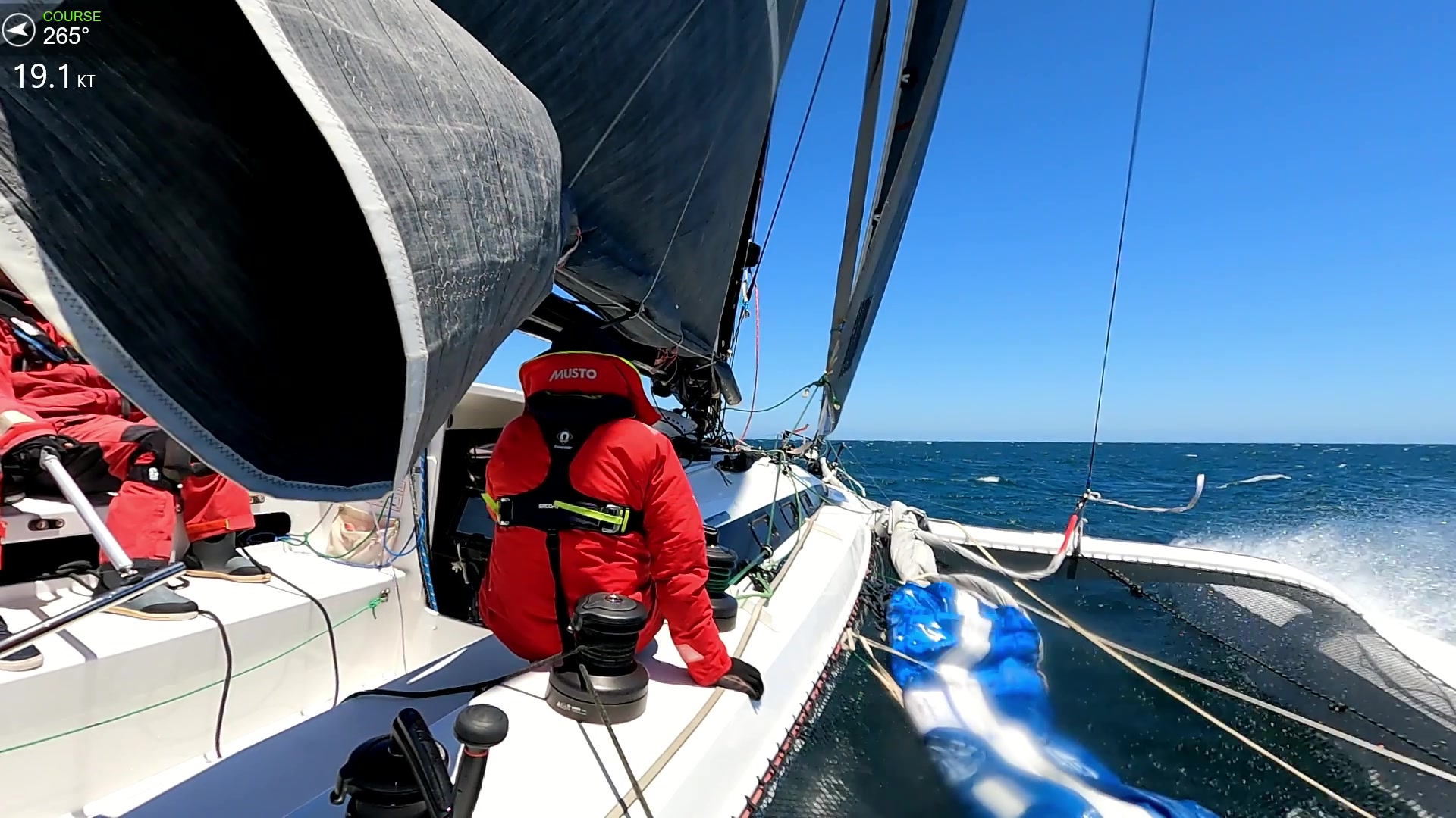 Short video of the CYCSA/RSAYS Inshore Race yesterday in 20-25 knots of ...