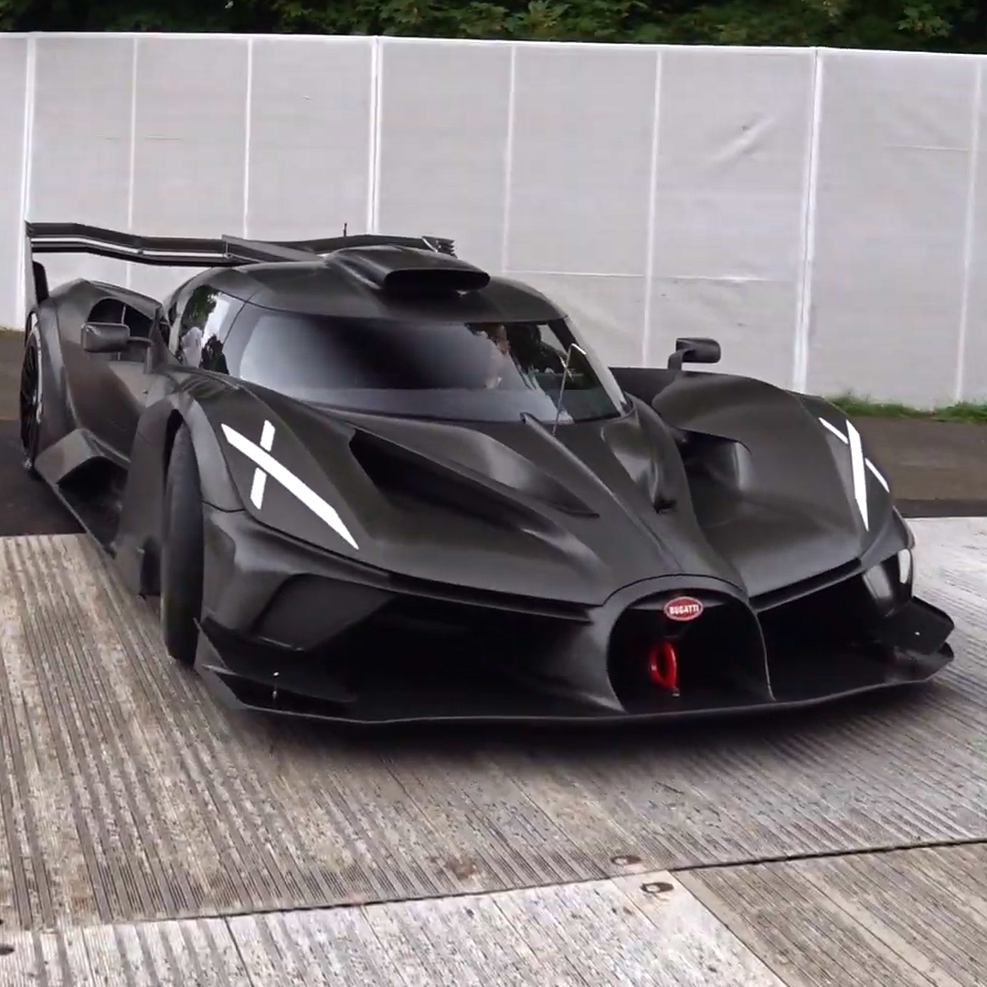 This is what the 1850hp quad turbo W16 Bugatti Bolide hypercar