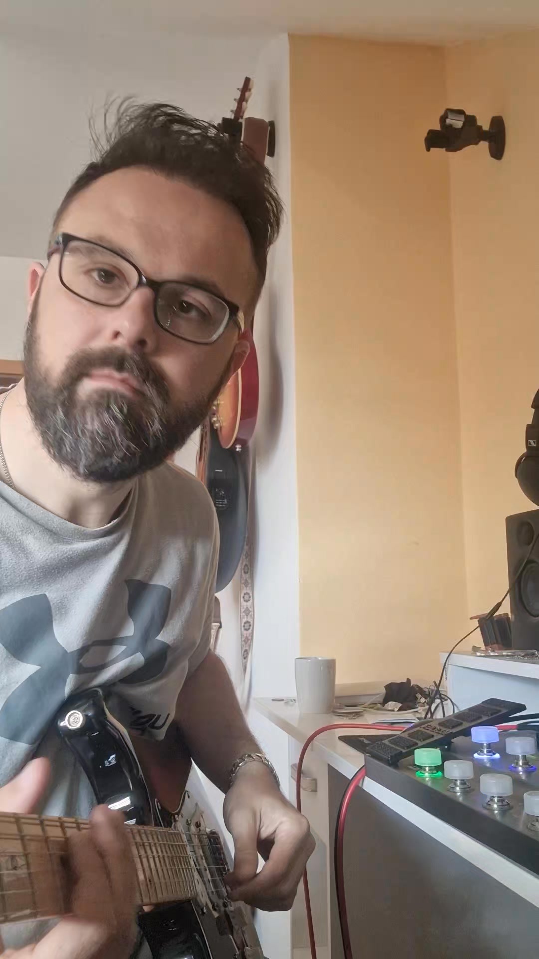 Why does MeloAudio EXP-001 expression pedal jump from 0 to 50?