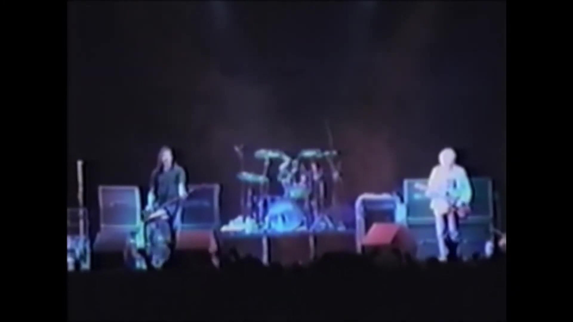 Nirvana - (The Money Will Roll Right In) Live 1992 | Seattle Sound