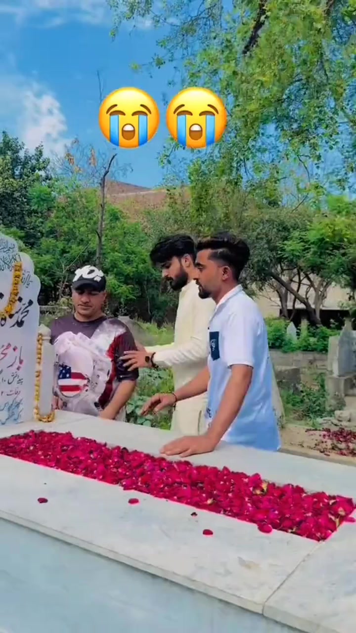 🥺🥺🥺☺ | Mubeen Riaz | Facebook