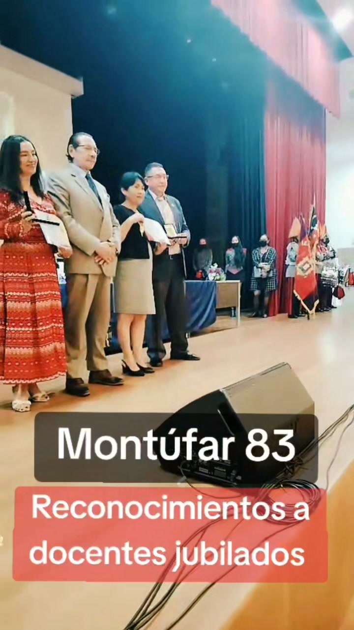 Emblemático Juan Pío... - Emblemático Juan Pío Montúfar