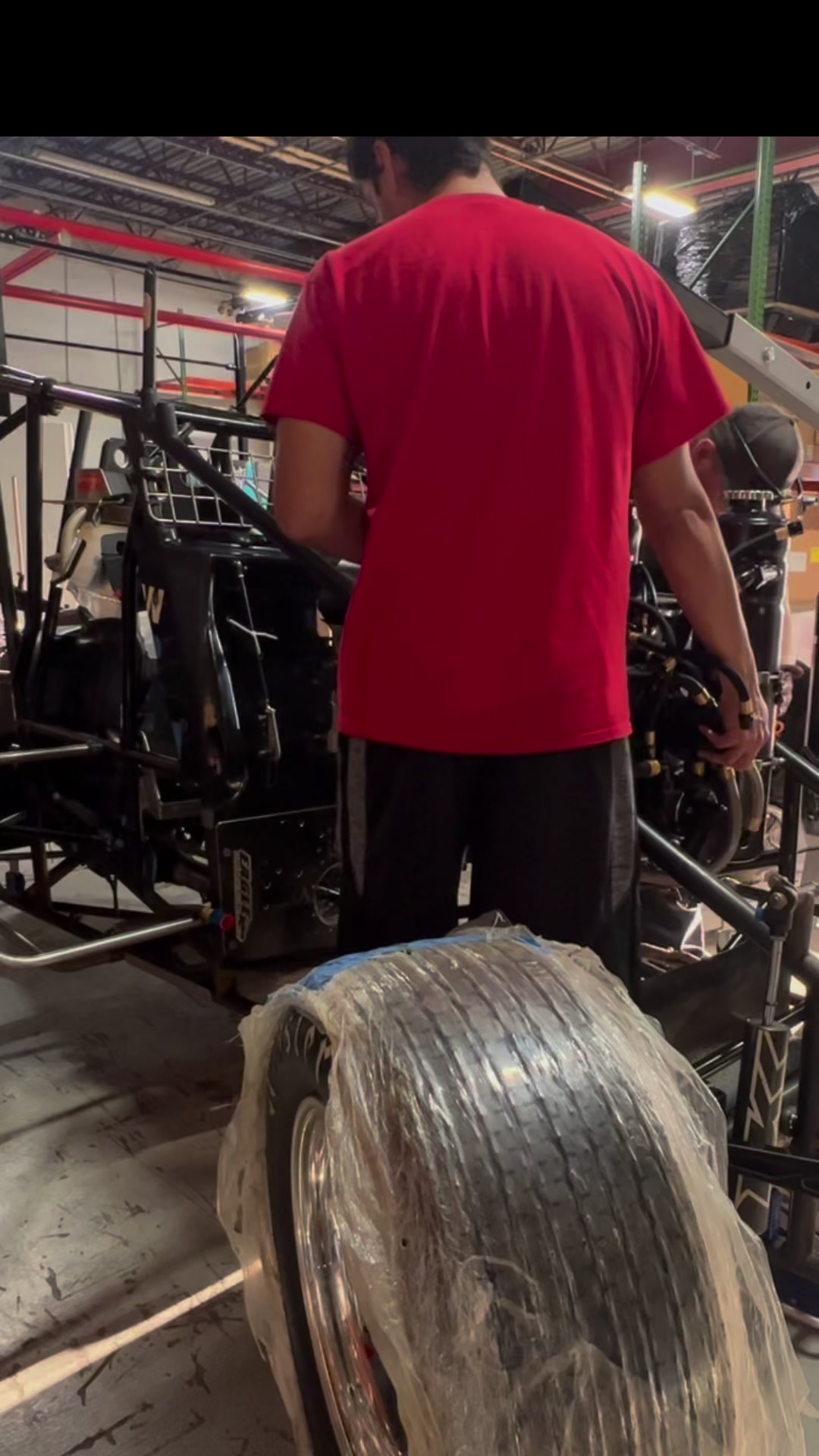 Always grinding 🤠 #sprintcars #sprintcar #enginechange #dirttrack # ...