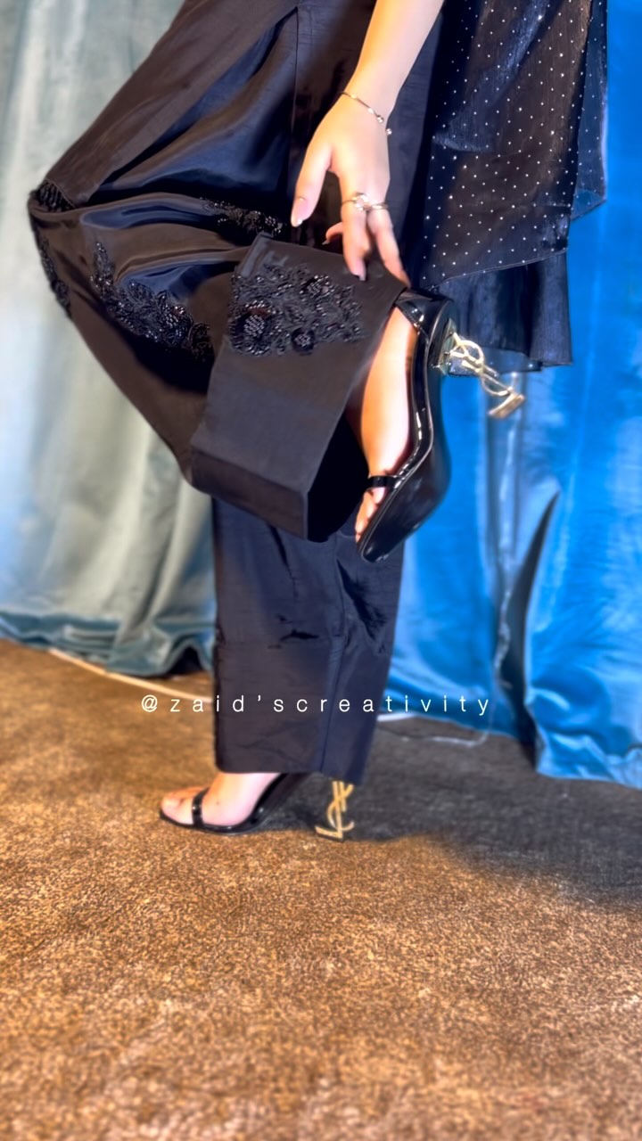 Article number :KZC004 Design by Khuzaima & zaid 🤌🏻 ~3pc semi pure raw ...