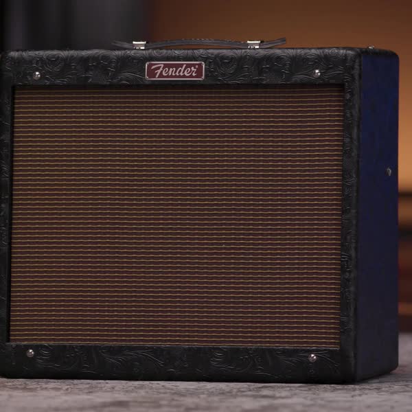 Introducing the Blues Junior 30th Anniversary amplifier