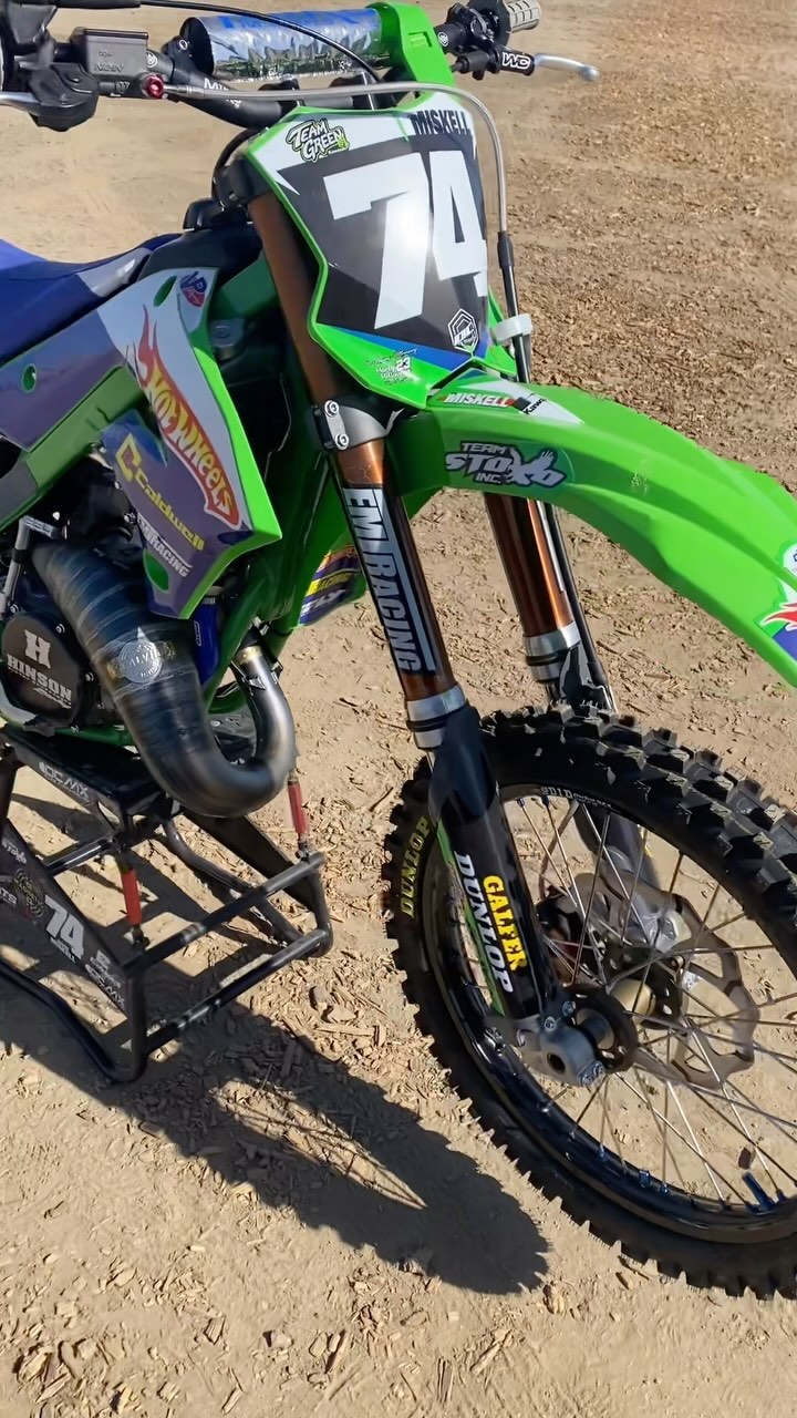 Check out this awesome 2004 KX 125 build by Proven moto & Spencer