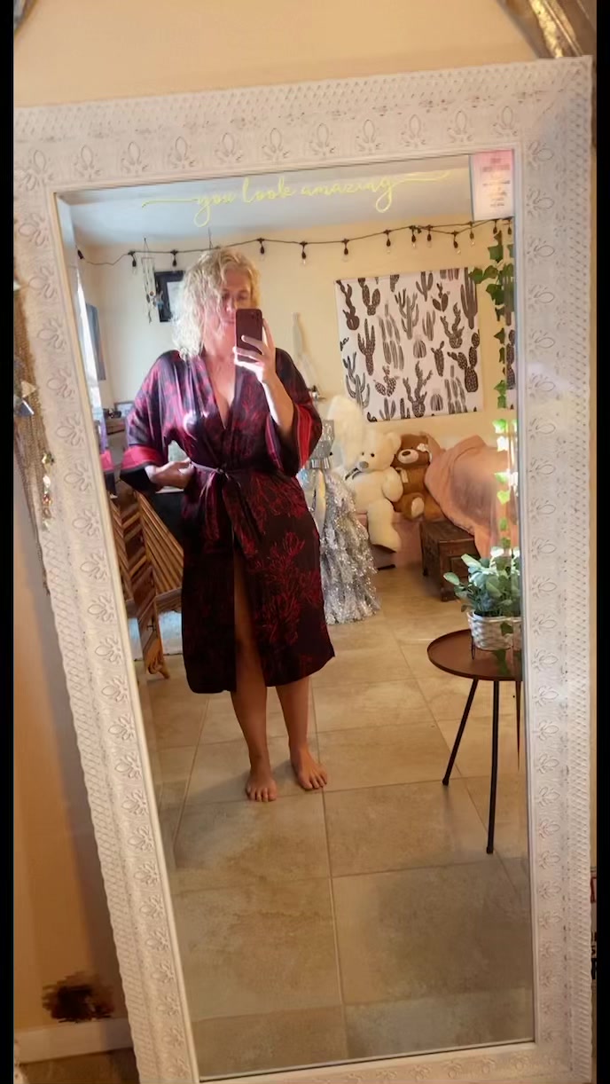 Get ready with me ♥️ Melissa Chipps Melissa Chipps · Original audio