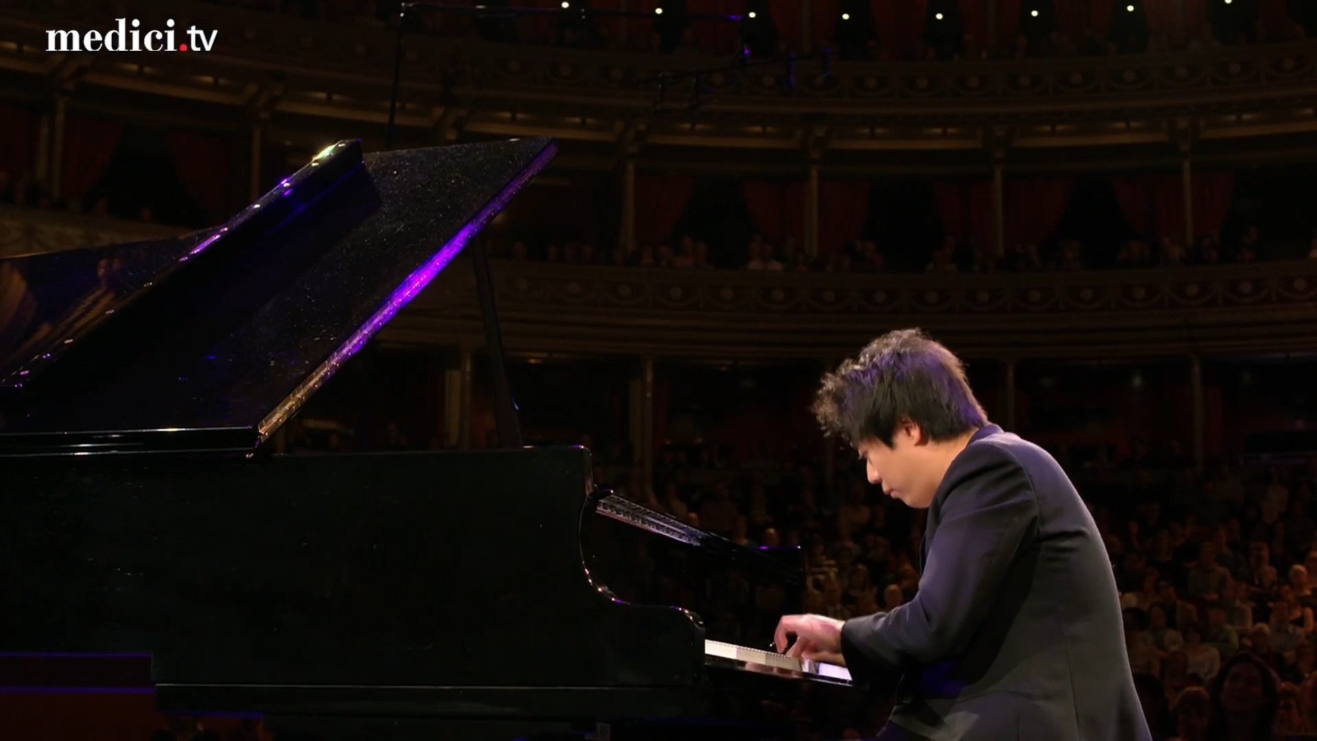 In 2013, Chinese superstar pianist Lang Lang - 郎朗 took Royal Albert ...