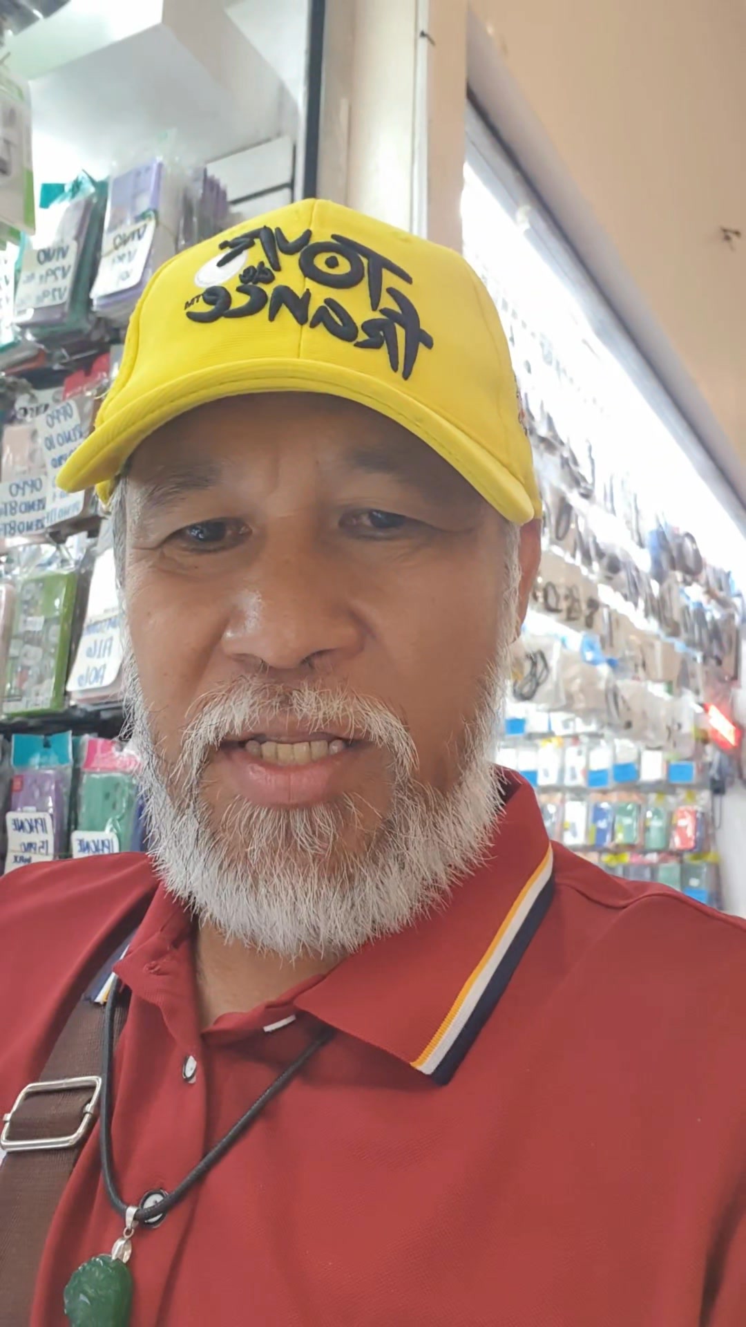 Edwin Ferrer Idol Bigote