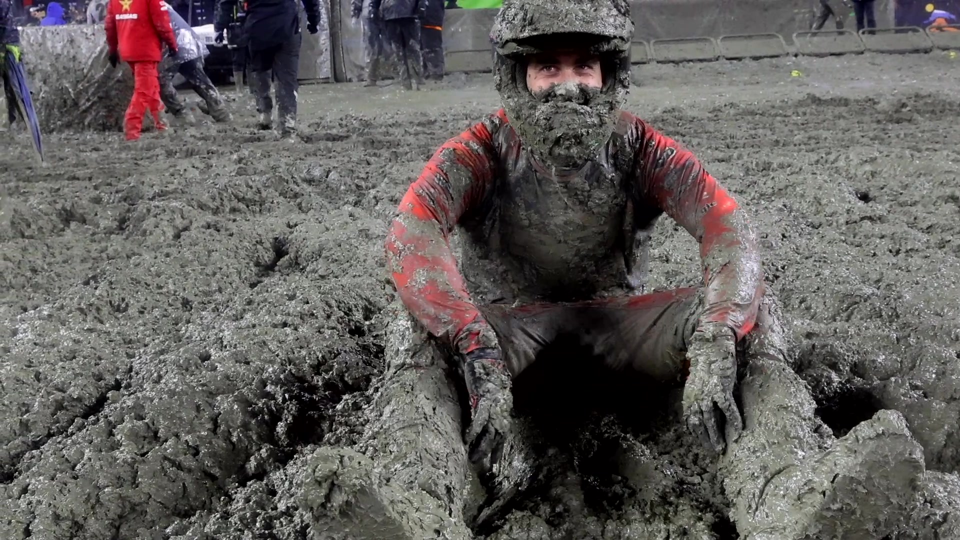 #208 Logan Leitzel loses his mind after finishing 9th in the 450 Main ...