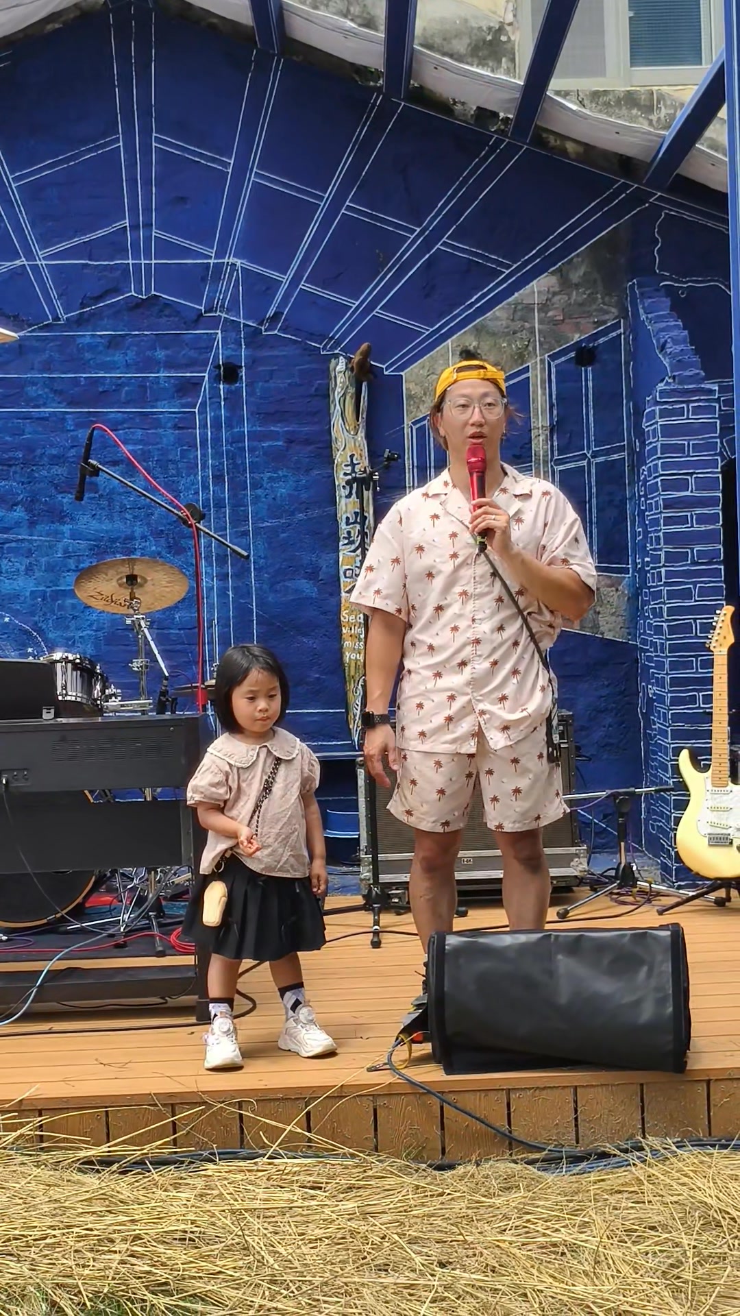 赤崁味 路的盡頭就是海 👉藝術、音樂、咖啡、手作的市集 日期：6/14 星期六（只有一天） 地址：高雄市梓官區赤崁西路 24 號 藝術展覽：曾 ...
