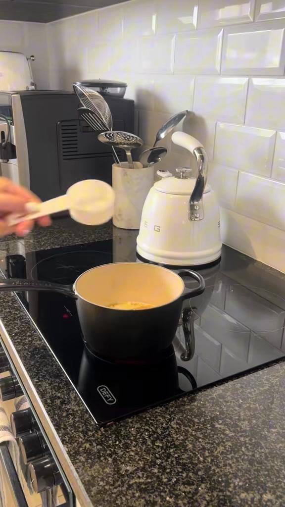 Vrek lekker pampoen koekies 😃 Yummy! 4 teelepels bakpoeier , kry die ...