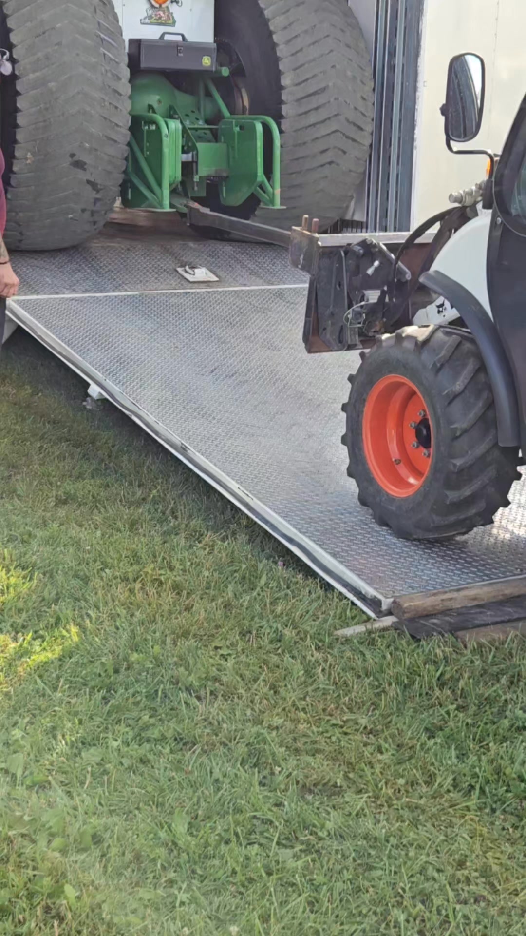 Unloading the winner from Friday night the HAYMAKER # ...